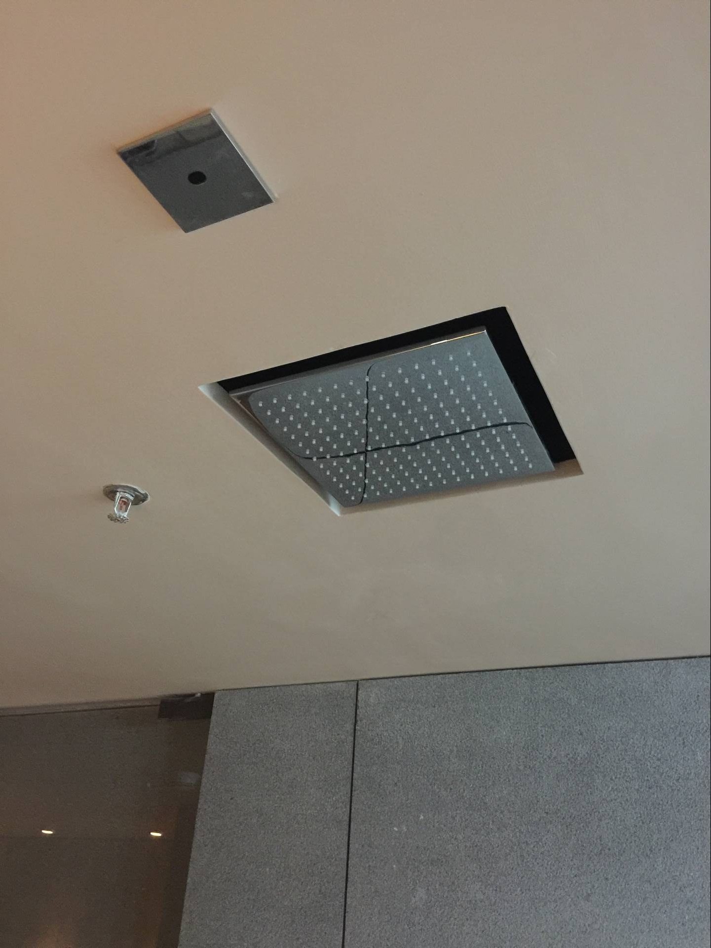 潔具感應面板